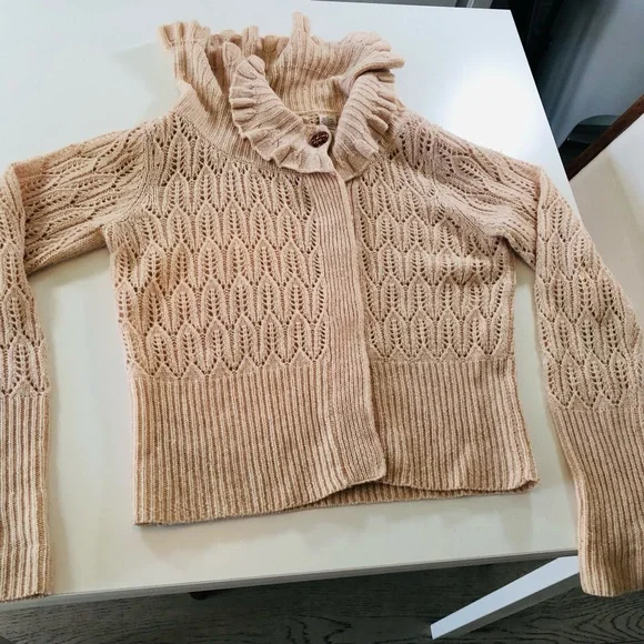 Anthropologie Moth Women’s S, Ruffled Collar, Tan Crochet Cardigan Sweater, Wool - Picture 11 of 13